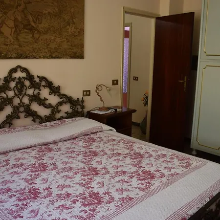 Bed & Breakfast La Lanterna Di Lida E Beppe
